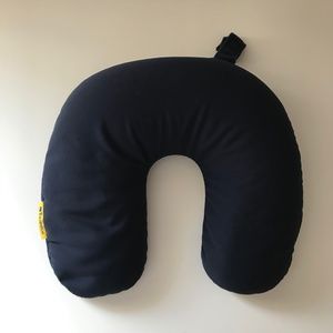 3/$25 TravelBlue Navy U-shaped Travel Neck Pillow